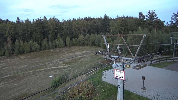 Bodenmais (Bayerischer Wald) Silberberg Upper Station snow cam captured at 19 September 2026 at 7:32 pm GMT+2