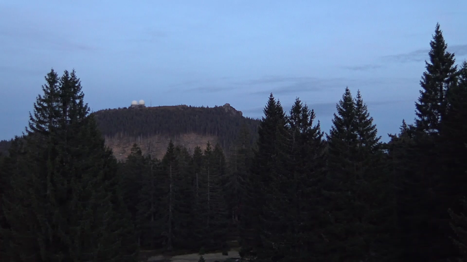 Bodenmais (Bayerischer Wald) Chamer Hütte snow cam captured at 4 October 2026 at 6:58 pm GMT+2