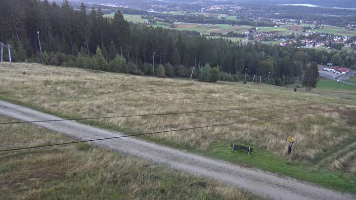 Mehlmeisel Klausenlift snow cam captured at 16 September 2026 at 7:42 pm GMT+2