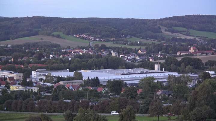 Neustadt in Sachsen Götzinger Höhe snow cam captured at 19 September 2026 at 7:36 pm GMT+2