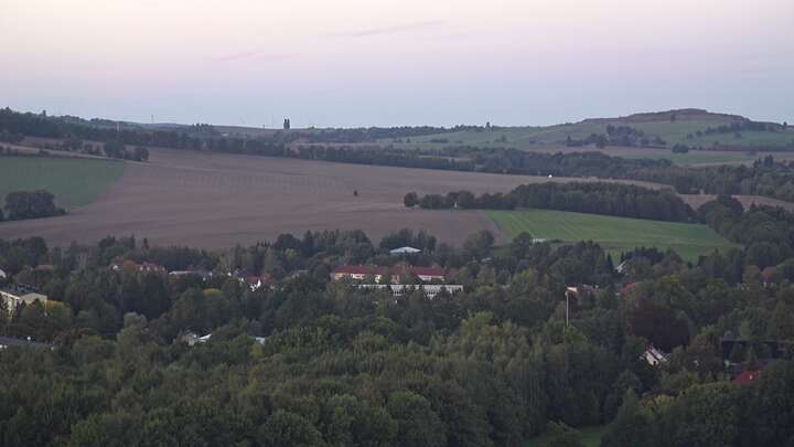 Neustadt in Sachsen Götzinger Höhe snow cam captured at 27 September 2026 at 7:07 pm GMT+2