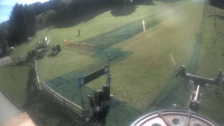 Neustadt in Sachsen Skilift Rugiswalde snow cam captured at 29 September 2026 at 12:32 pm GMT+2