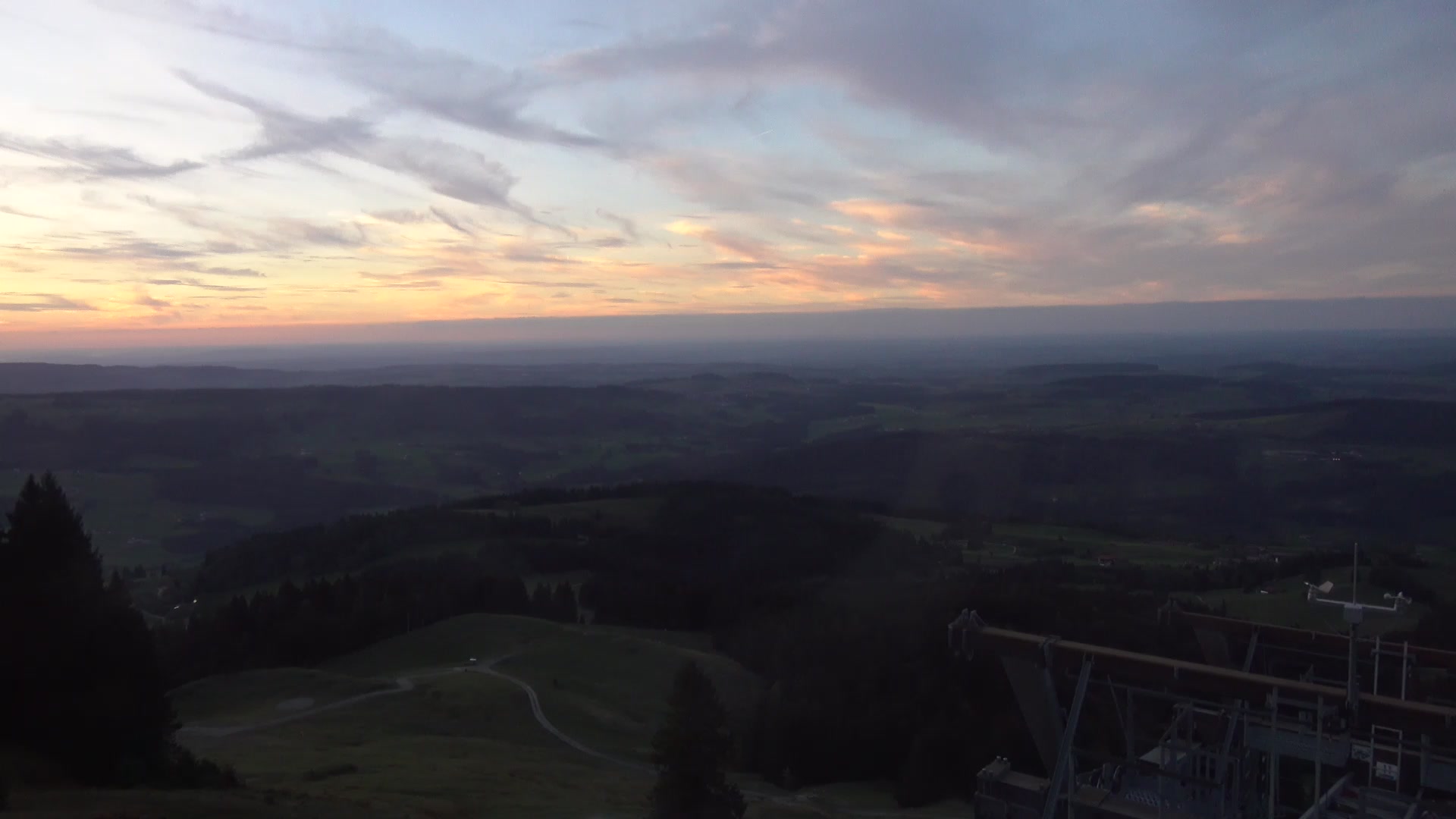Oberstaufen Fluhexpress Berg snow cam captured at 3 October 2026 at 6:54 pm GMT+2