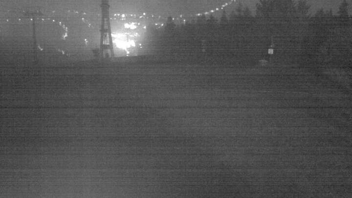 Oberwiesenthal Blick nach Oberwiesenthal snow cam captured at 16 September 2026 at 11:44 pm GMT+2