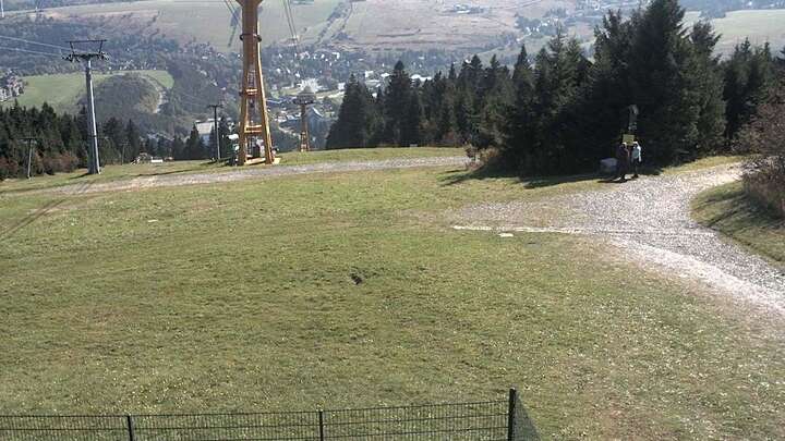 Oberwiesenthal Blick nach Oberwiesenthal snow cam captured at 29 September 2026 at 12:33 pm GMT+2