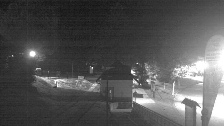 Oberwiesenthal Blick zum Fichtelberg snow cam captured at 18 September 2026 at 11:44 pm GMT+2