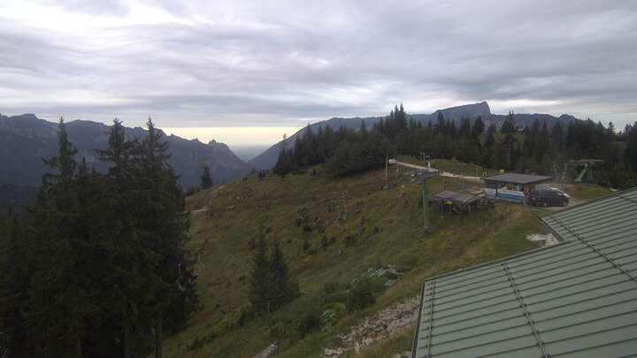 Ramsau bei Berchtesgaden Hochschwarzeck snow cam captured at 18 September 2026 at 7:16 pm GMT+2