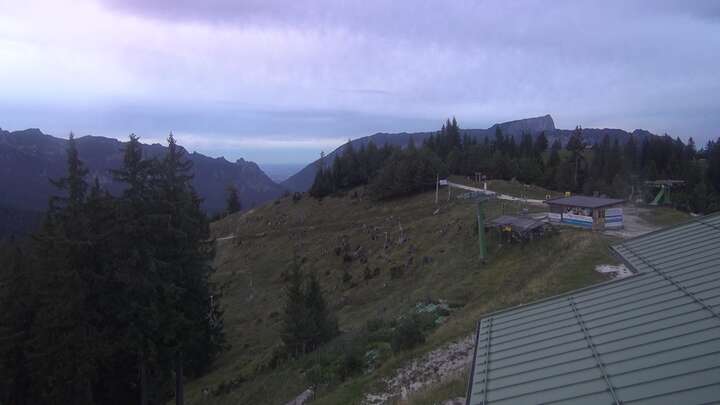 Ramsau bei Berchtesgaden Hochschwarzeck snow cam captured at 20 September 2026 at 7:23 pm GMT+2