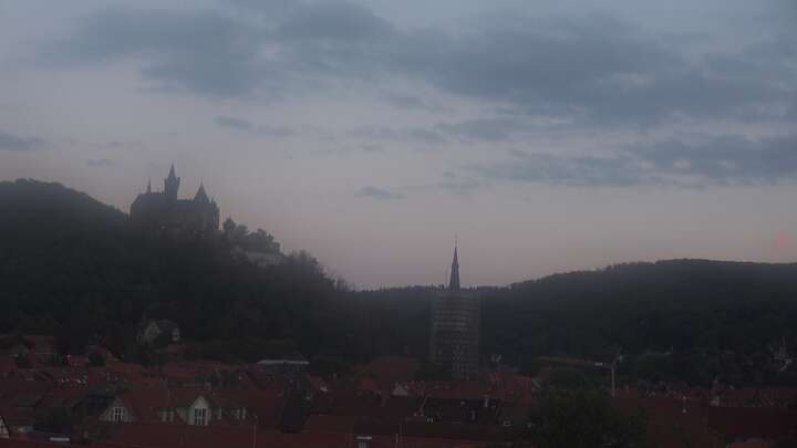 Wernigerode Diesterweg - Schule snow cam captured at 14 September 2026 at 7:49 pm GMT+2