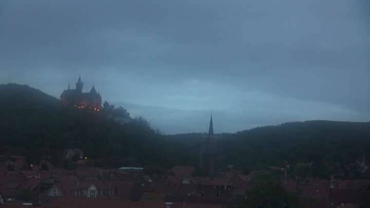 Wernigerode Diesterweg - Schule snow cam captured at 24 September 2026 at 7:31 pm GMT+2