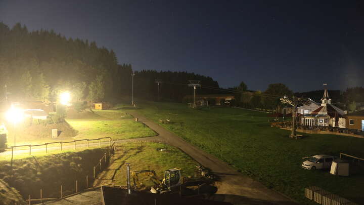 Winterberg Sesselbahn Rauher Busch snow cam captured at 22 September 2026 at 11:58 pm GMT+2