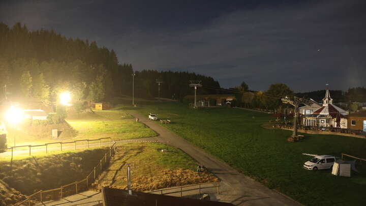 Winterberg Sesselbahn Rauher Busch snow cam captured at 28 September 2026 at 11:58 pm GMT+2