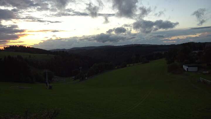 Winterberg Skikarussell Altastenberg snow cam captured at 16 September 2026 at 7:49 pm GMT+2