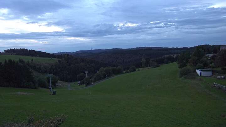 Winterberg Skikarussell Altastenberg snow cam captured at 17 September 2026 at 10:15 pm GMT+2