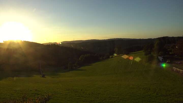 Winterberg Skikarussell Altastenberg snow cam captured at 22 September 2026 at 7:10 pm GMT+2