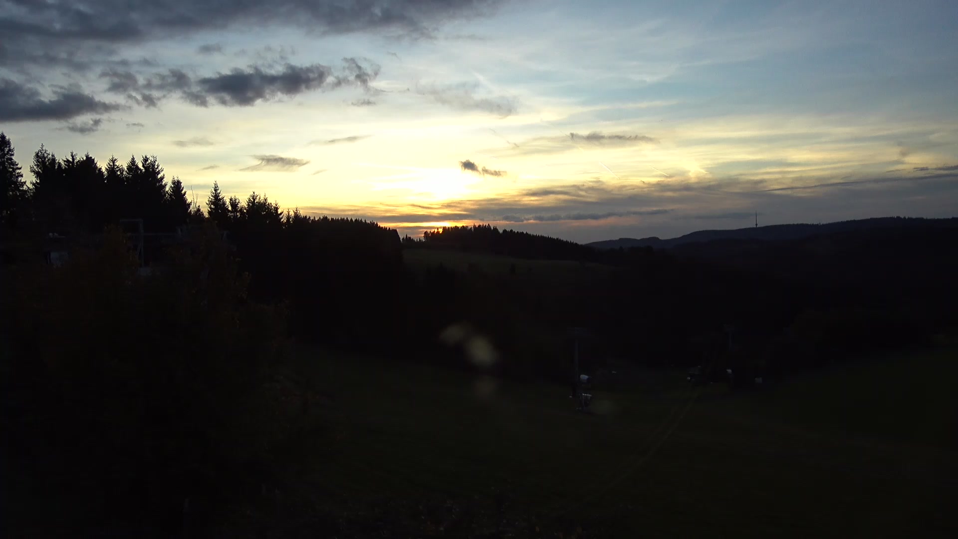 Winterberg Skikarussell Altastenberg snow cam captured at 3 October 2026 at 7:08 pm GMT+2