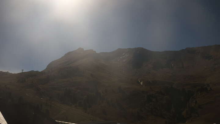 Cerler Ampriu snow cam captured at 26 September 2026 at 11:59 pm GMT+2