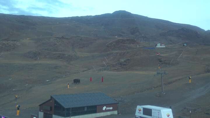 Sierra Nevada Zona Borreguiles snow cam captured at 26 September 2026 at 8:18 pm GMT+2