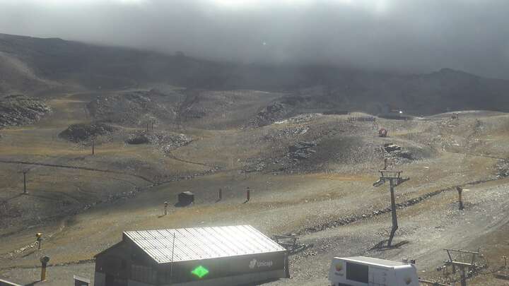 Sierra Nevada Zona Borreguiles snow cam captured at 29 September 2026 at 12:18 pm GMT+2