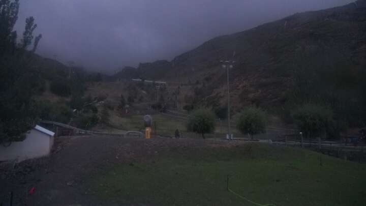 Sierra Nevada Mirlo Blanco snow cam captured at 17 September 2026 at 10:12 pm GMT+2