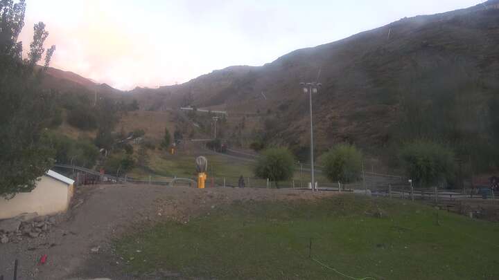 Sierra Nevada Mirlo Blanco snow cam captured at 19 September 2026 at 8:28 pm GMT+2