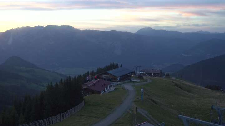 Alpbach Wiedersbergerhorn snow cam captured at 19 September 2026 at 7:31 pm GMT+2