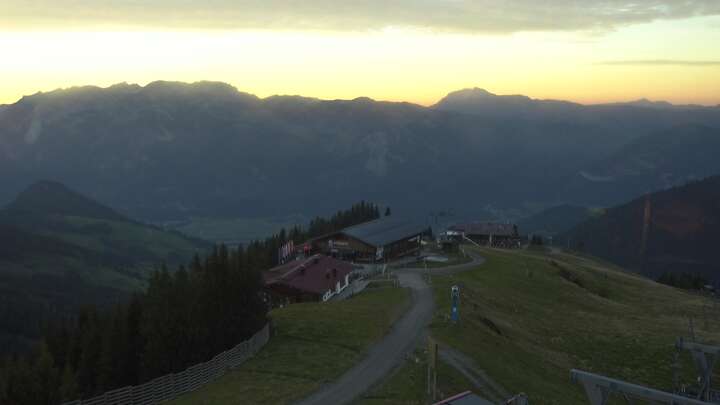 Alpbach Wiedersbergerhorn snow cam captured at 25 September 2026 at 7:12 pm GMT+2