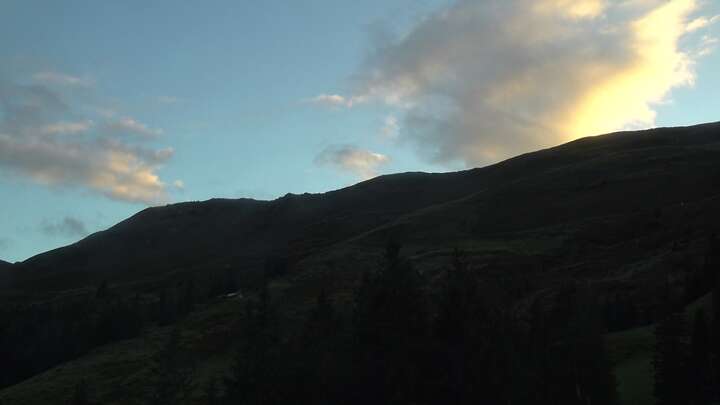 Alpbach Hornbahn 2000 Base Station snow cam captured at 14 September 2026 at 7:24 pm GMT+2