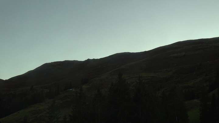 Alpbach Hornbahn 2000 Base Station snow cam captured at 27 September 2026 at 7:00 pm GMT+2
