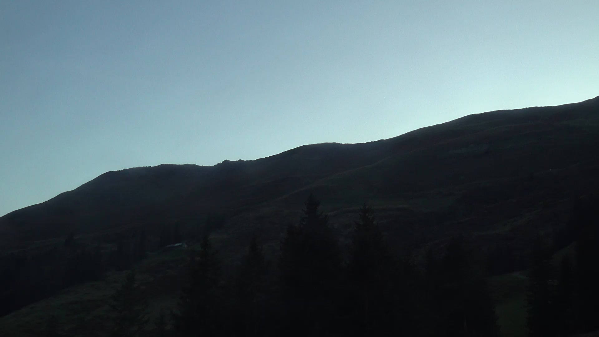 Alpbach Hornbahn 2000 Base Station snow cam captured at 3 October 2026 at 7:11 pm GMT+2