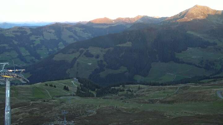 Alpbach Upper Station Hornbahn 2000 snow cam captured at 23 September 2026 at 7:07 pm GMT+2