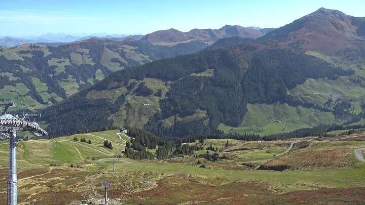Alpbach Upper Station Hornbahn 2000 snow cam captured at 29 September 2026 at 12:28 pm GMT+2