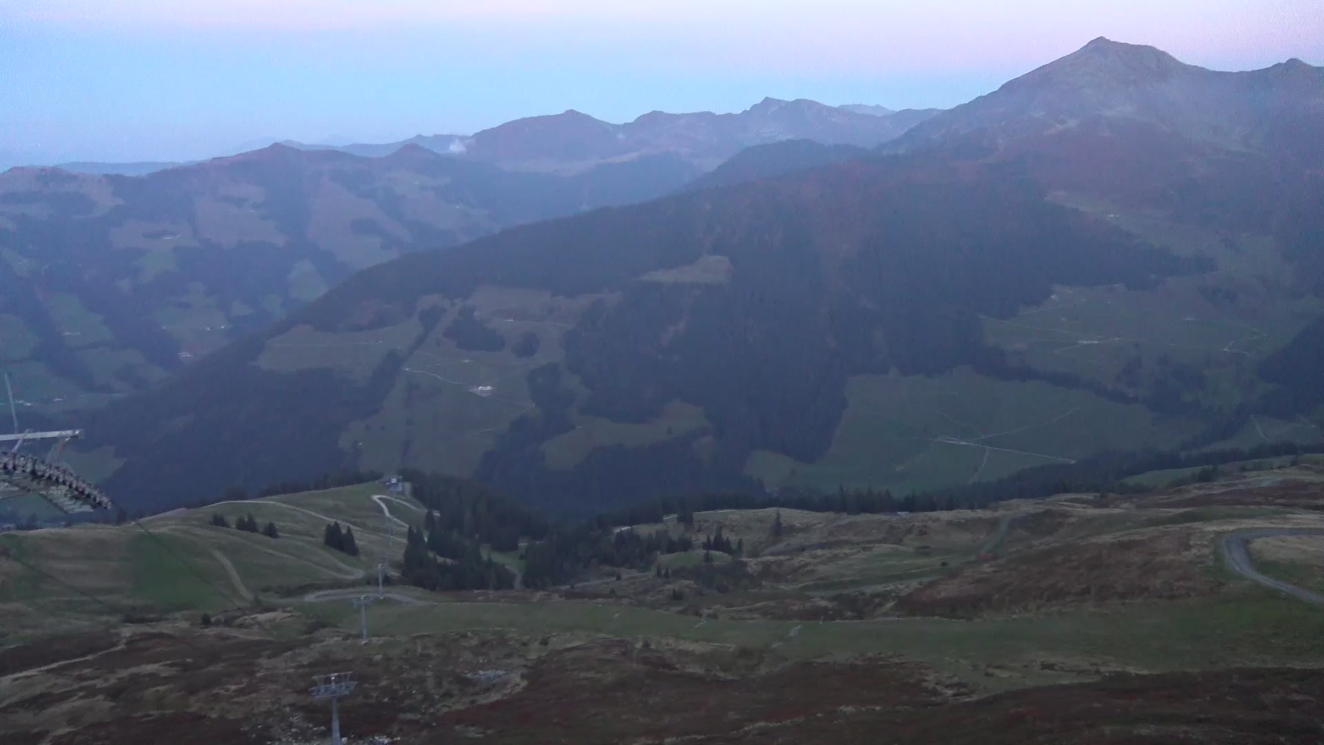 Alpbach Upper Station Hornbahn 2000 snow cam captured at 3 October 2026 at 7:11 pm GMT+2