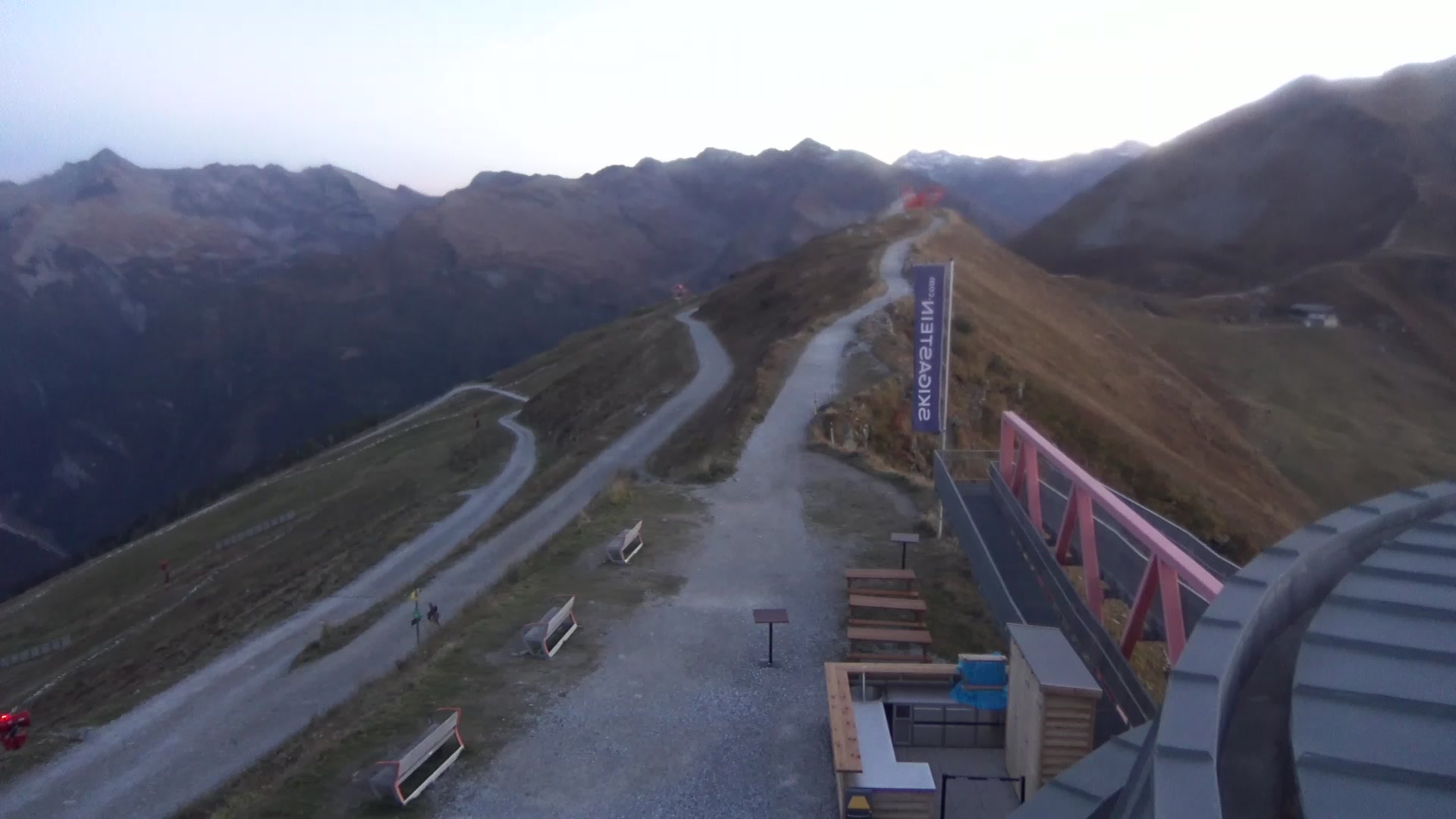 Bad Gastein Stubnerkogel Upper Station South Side snow cam captured at 3 October 2026 at 7:11 pm GMT+2