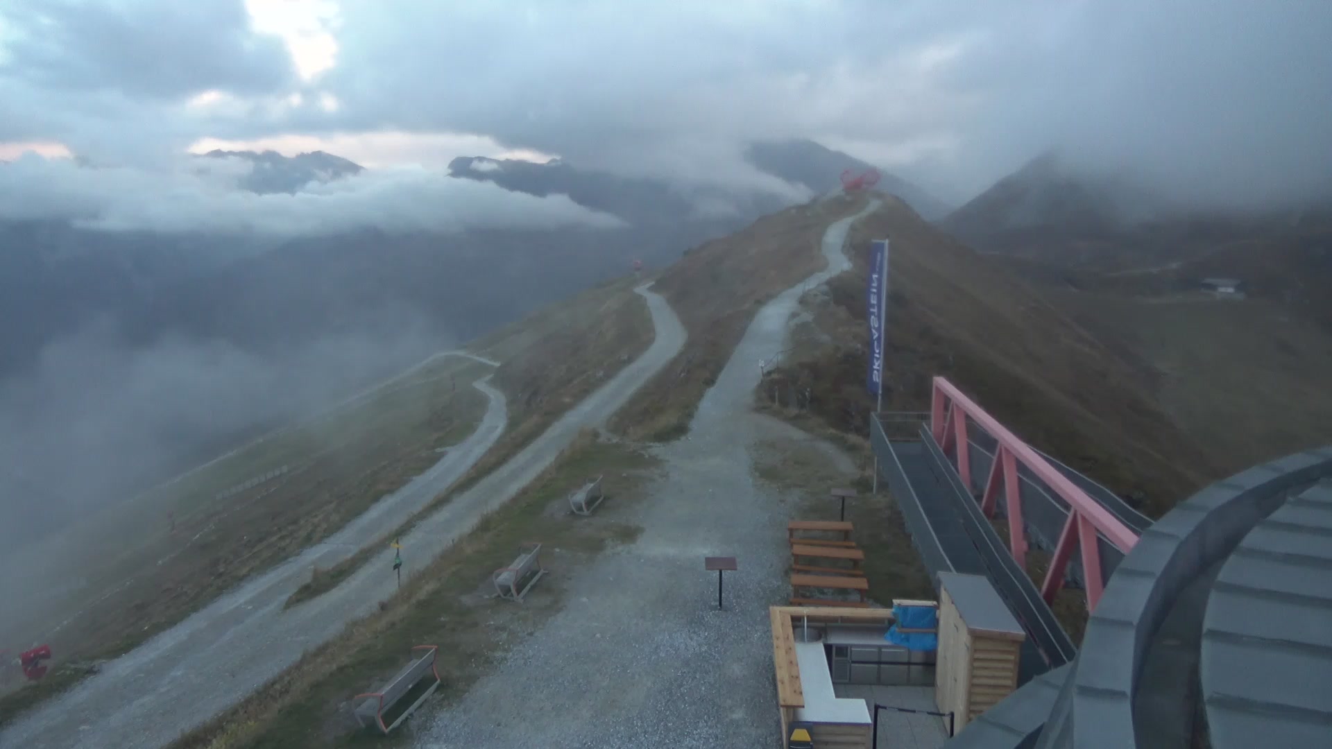 Bad Gastein Stubnerkogel Upper Station South Side snow cam captured at 5 October 2026 at 6:44 pm GMT+2