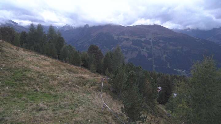 Bad Gastein Graukogel Upper Station snow cam captured at 14 September 2026 at 7:40 pm GMT+2
