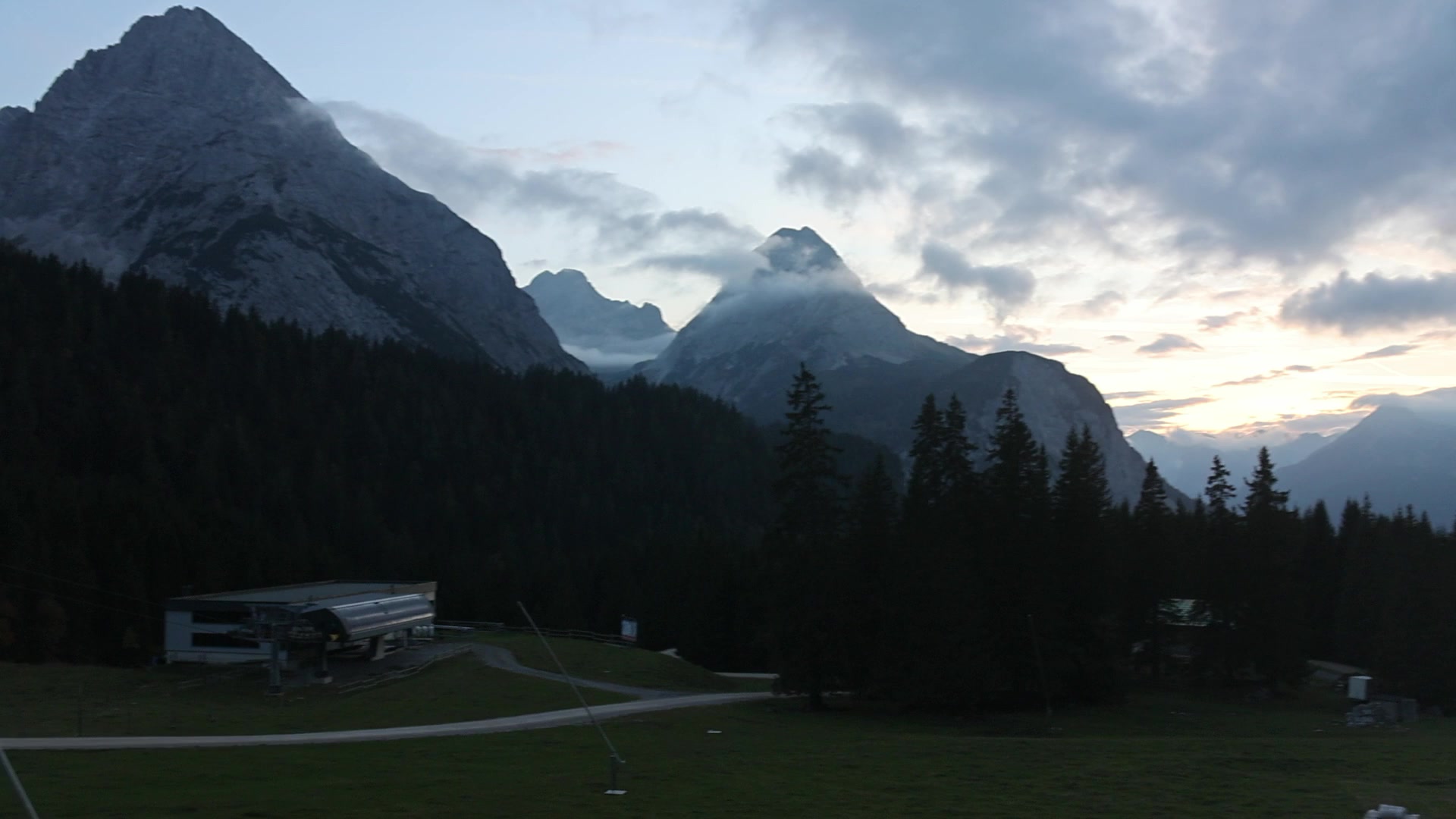 Ehrwald Ehrwalder Alm snow cam captured at 4 October 2026 at 7:00 pm GMT+2