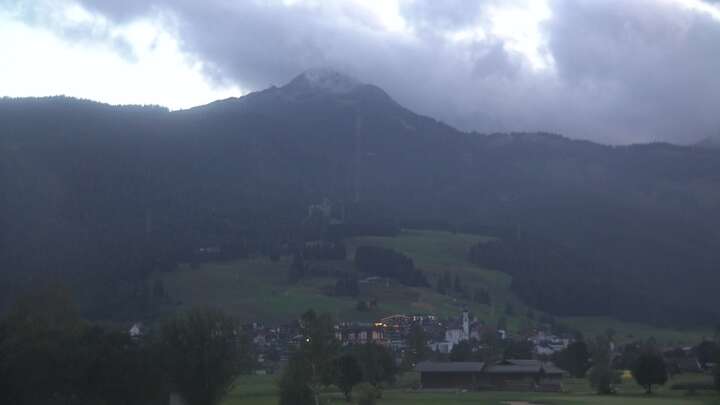 Ehrwald Tiroler Zugspitze Golf-Anlage snow cam captured at 21 September 2026 at 7:30 pm GMT+2