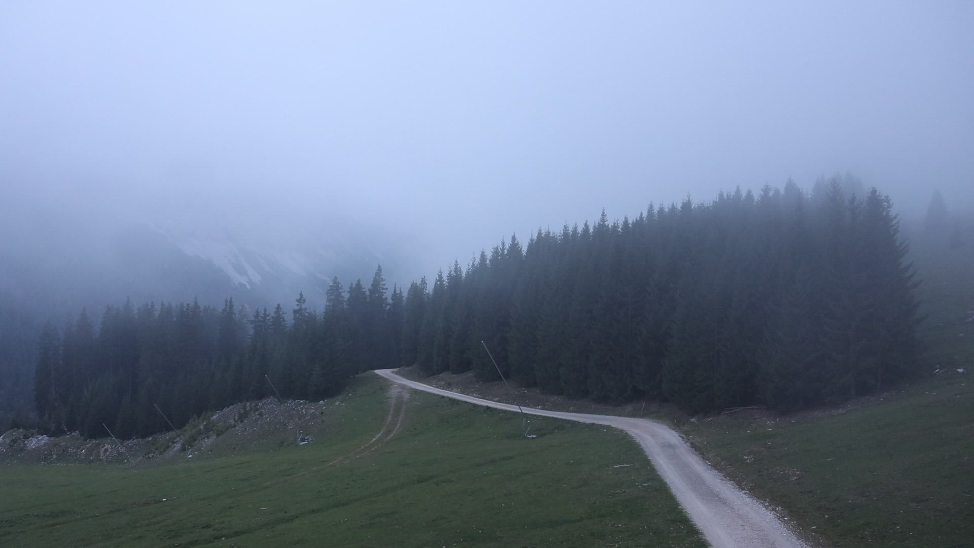 Ehrwald Feldernalm snow cam captured at 3 October 2026 at 6:58 pm GMT+2