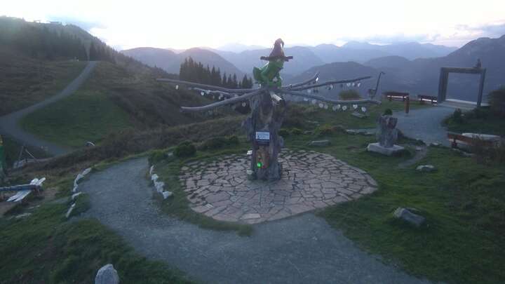 Ellmau Ellmau Hartkaiser II snow cam captured at 21 September 2026 at 7:30 pm GMT+2