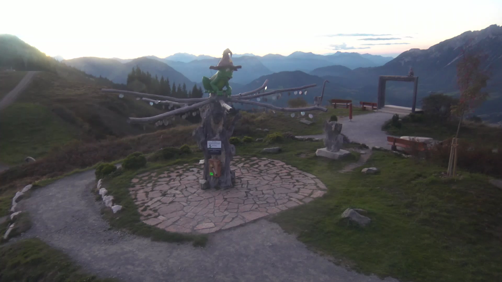 Ellmau Ellmau Hartkaiser II snow cam captured at 5 October 2026 at 7:07 pm GMT+2