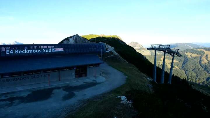 Fieberbrunn Reckmoos snow cam captured at 27 September 2026 at 6:13 pm GMT+2