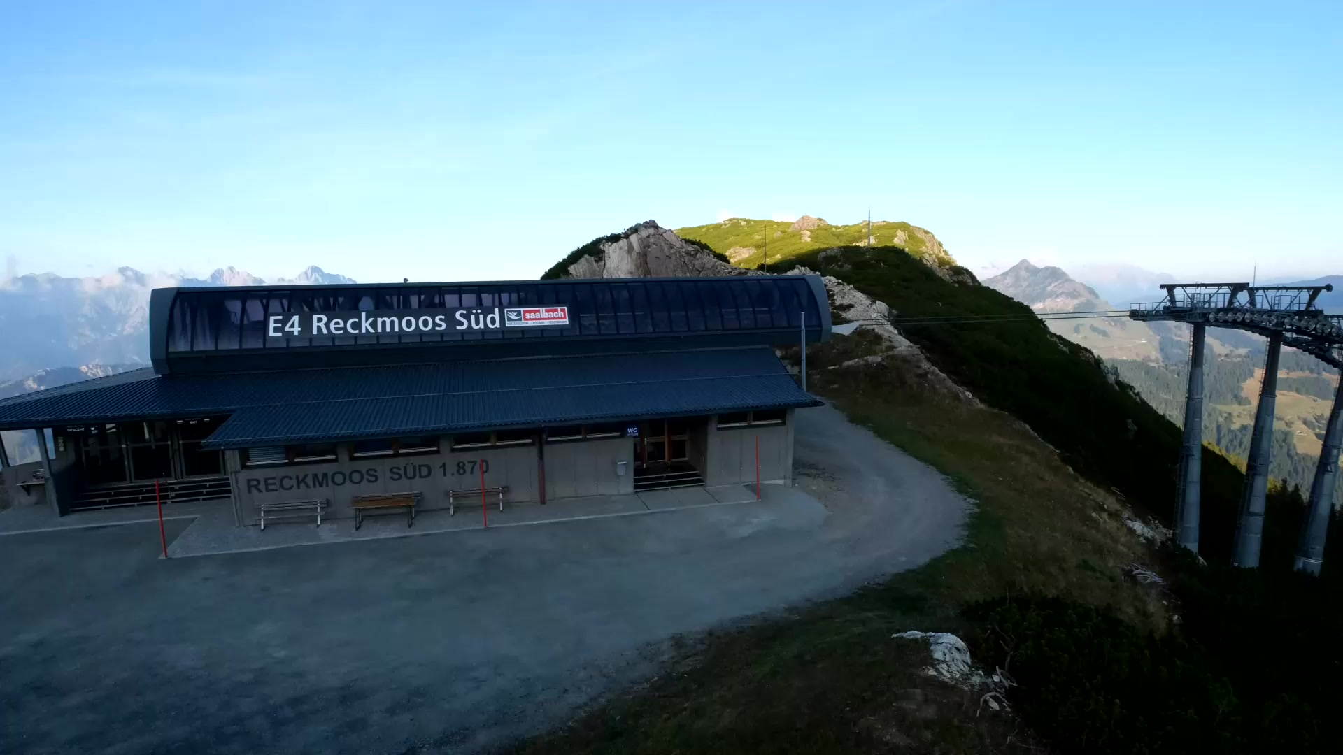 Fieberbrunn Reckmoos snow cam captured at 3 October 2026 at 6:11 pm GMT+2