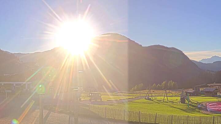 Fieberbrunn Mid Station Streuböden snow cam captured at 26 September 2026 at 6:13 pm GMT+2