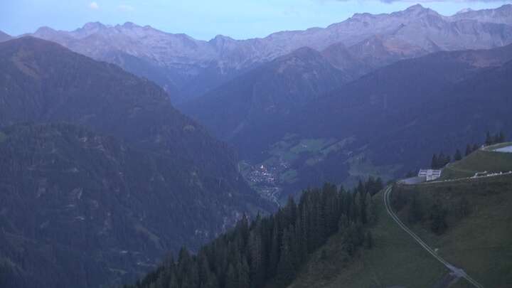 Großarl Upper Station 6er Sesselbahn Harbach snow cam captured at 21 September 2026 at 7:21 pm GMT+2