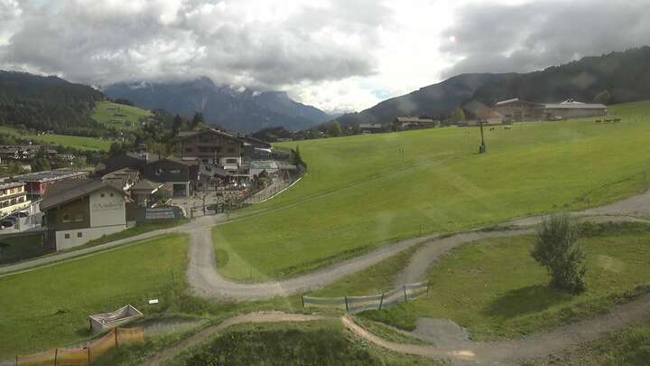 Leogang Base Station Asitzbahn snow cam captured at 21 September 2026 at 11:31 am GMT+2