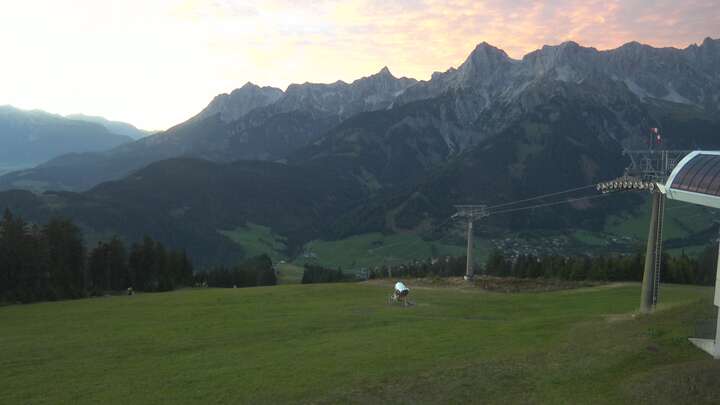 Maria Alm Upper Station Hochmais snow cam captured at 25 September 2026 at 7:21 pm GMT+2