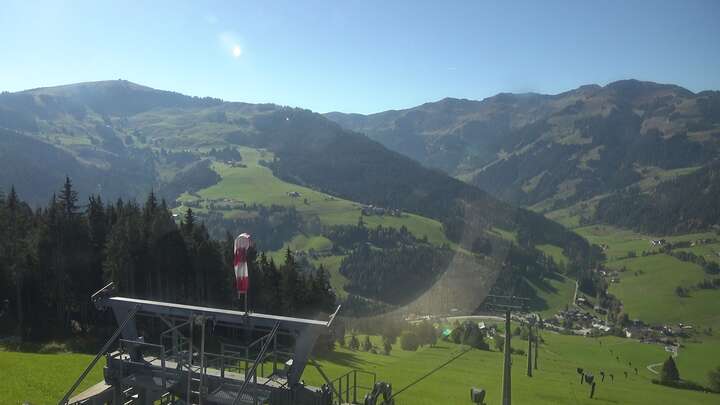 Maria Alm Natrun Upper Station snow cam captured at 29 September 2026 at 12:31 pm GMT+2