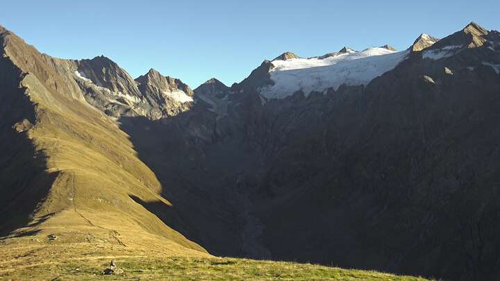 Obergurgl Hohe Mut snow cam captured at 15 September 2026 at 6:09 pm GMT+2
