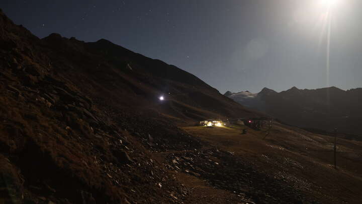 Obergurgl Festkogel snow cam captured at 22 September 2026 at 11:43 pm GMT+2